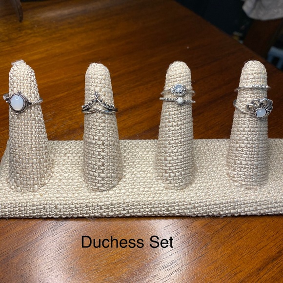 Dutchess Knuckle Ring Set of 6 - Picture 1 of 5